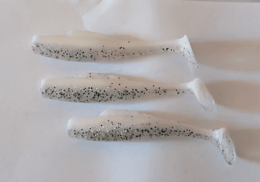 Lot 3 leurres souples Shad 8g blancs pailletés